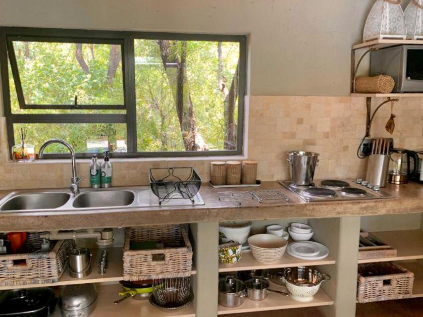 Ikhaya Lamadube Game Lodge Klipdrift Eksteriør bilde