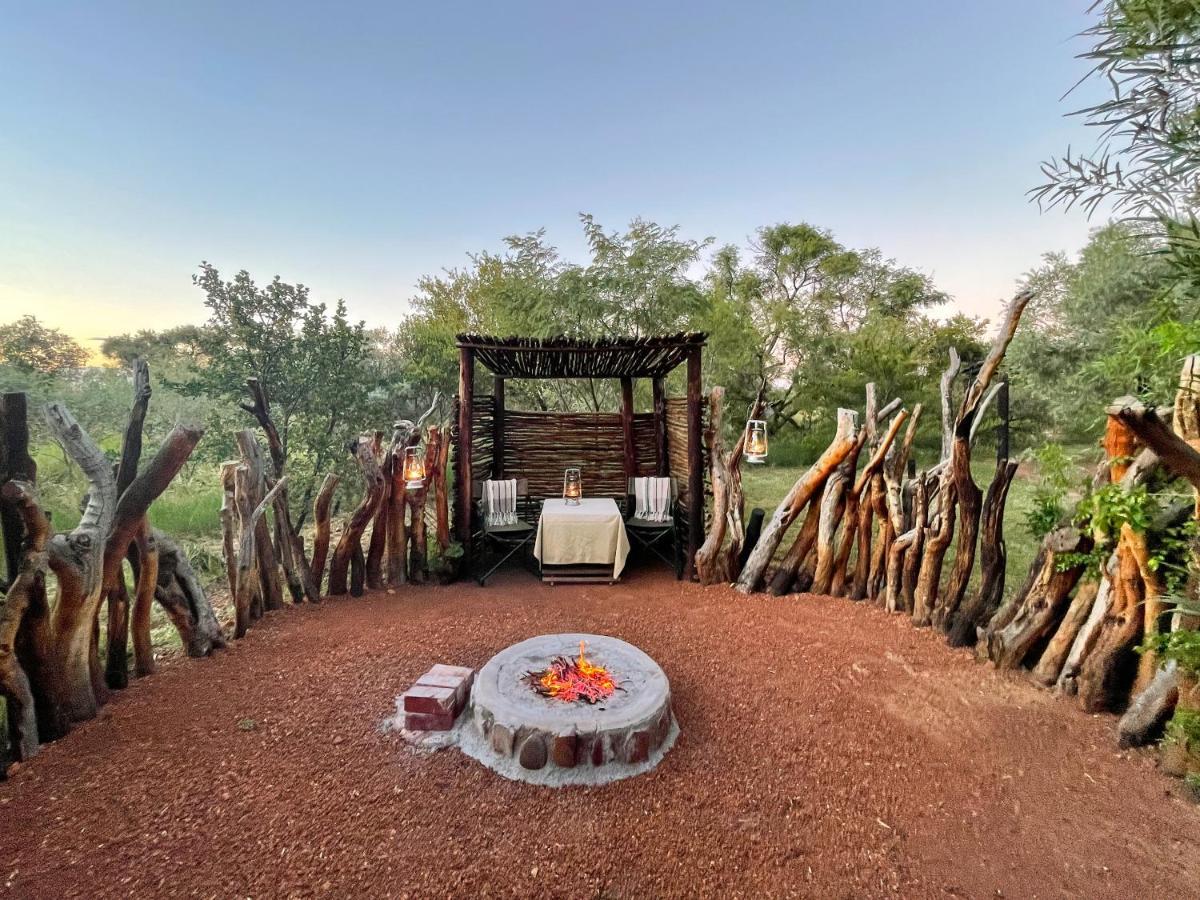 Ikhaya Lamadube Game Lodge Klipdrift Eksteriør bilde