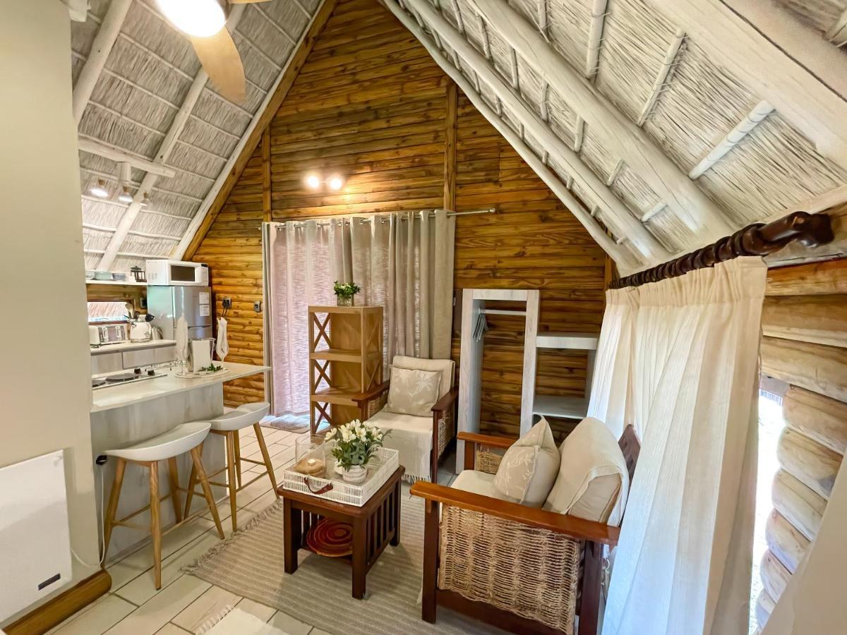Ikhaya Lamadube Game Lodge Klipdrift Eksteriør bilde